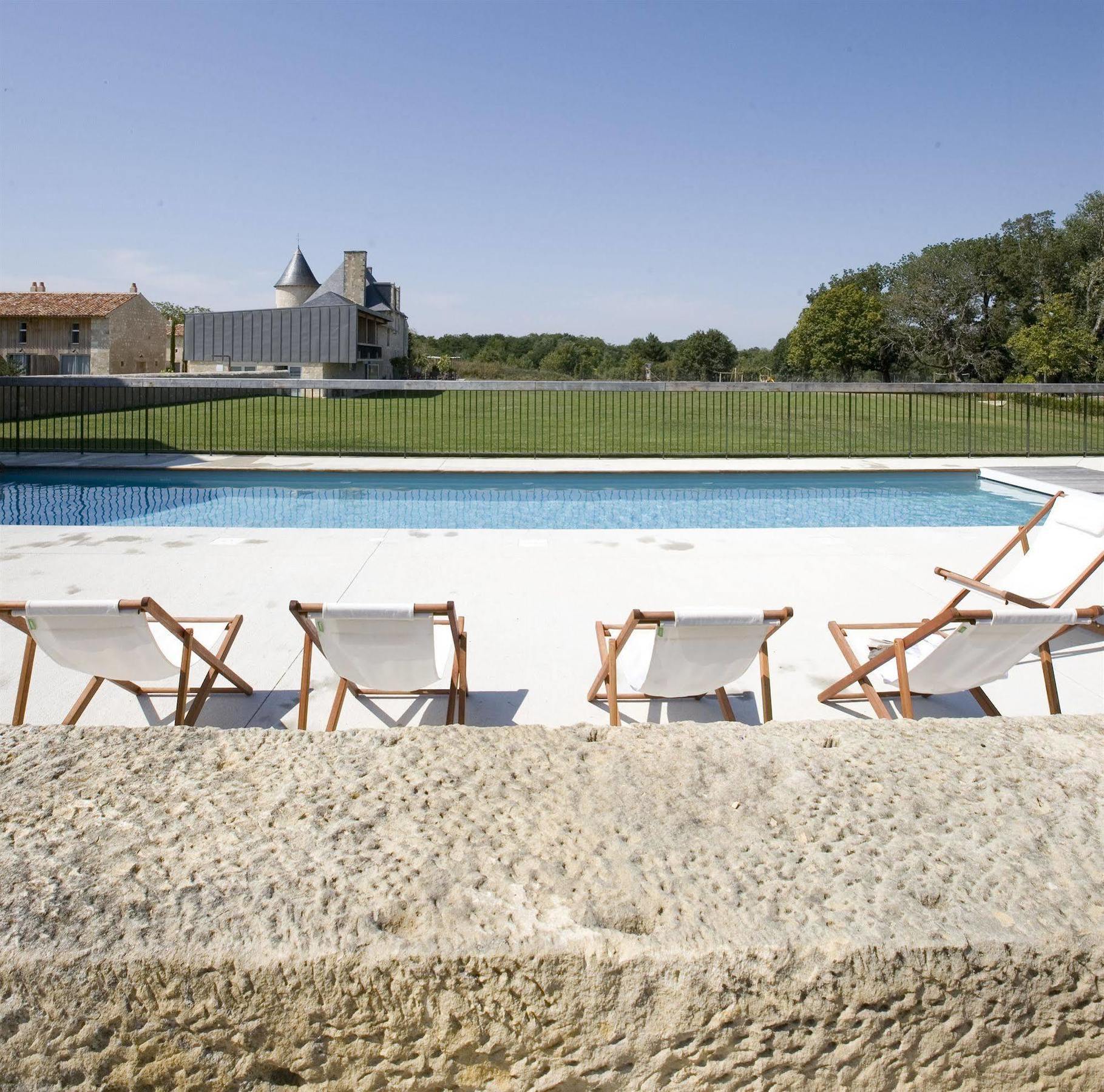 Domaine Du Normandoux, The Originals Relais Hotel Tercé Exterior foto