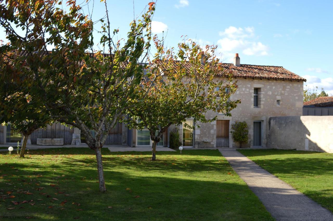 Domaine Du Normandoux, The Originals Relais Hotel Tercé Exterior foto